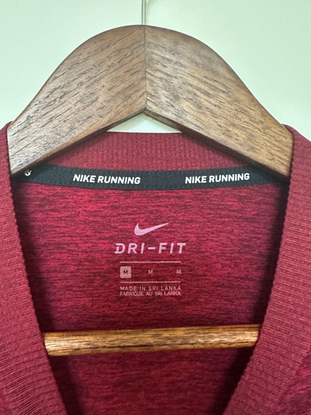 Nike Running Dri Fit Long Sleeve Red Top Size Medium - Picture 5 of 5